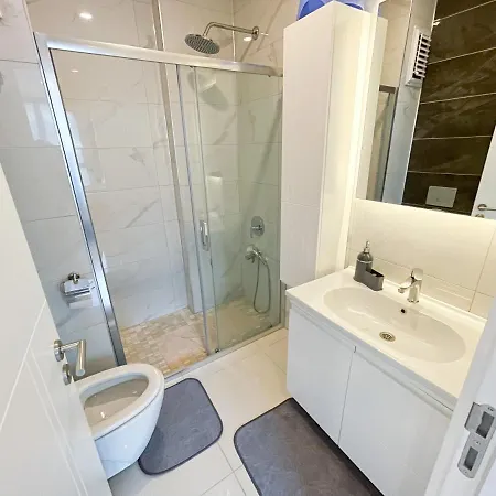 شقة One-bedroom Flat In Front Of The Sea In Konak Terrace ألانيا